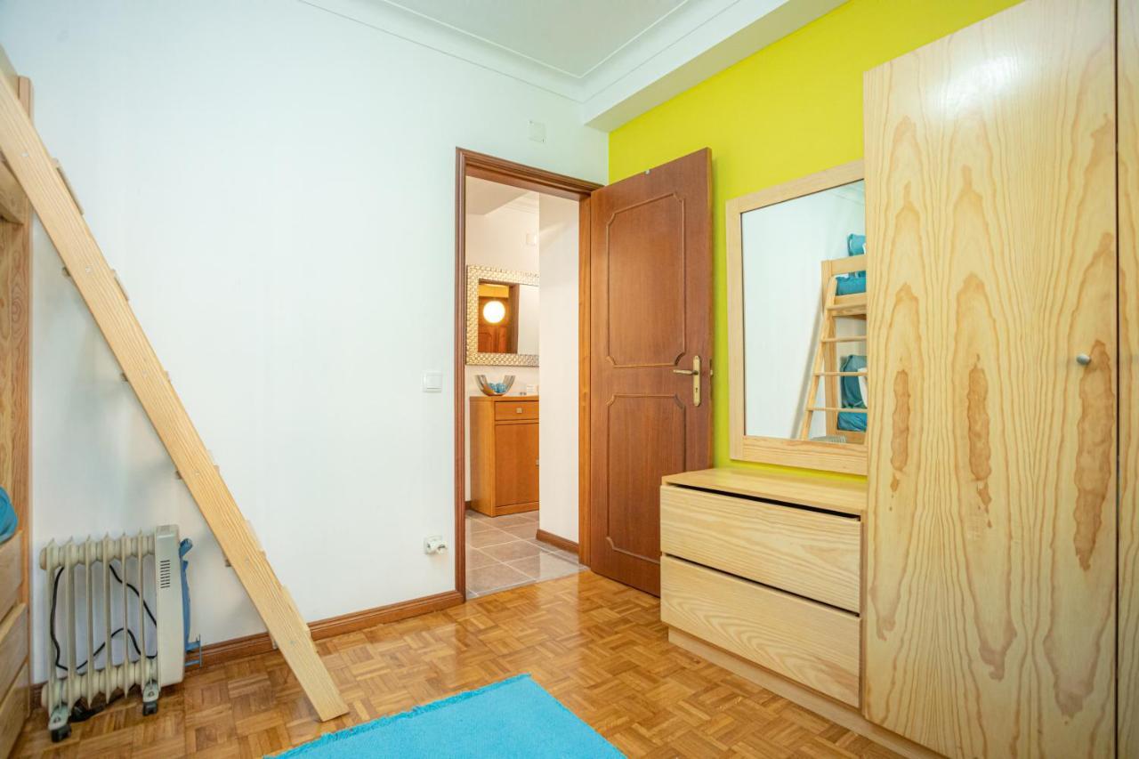 Tamargueira Beach Apartment Buarcos Bagian luar foto
