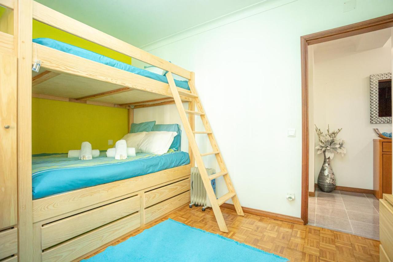 Tamargueira Beach Apartment Buarcos Bagian luar foto