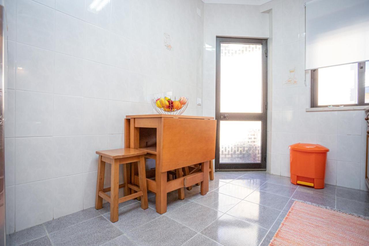 Tamargueira Beach Apartment Buarcos Bagian luar foto